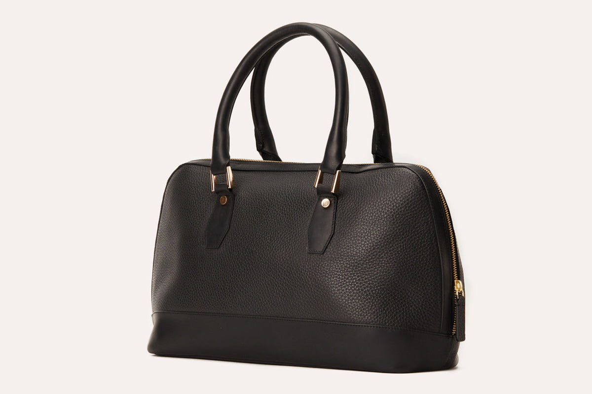 Snazzy Pebbled Leather Handbag